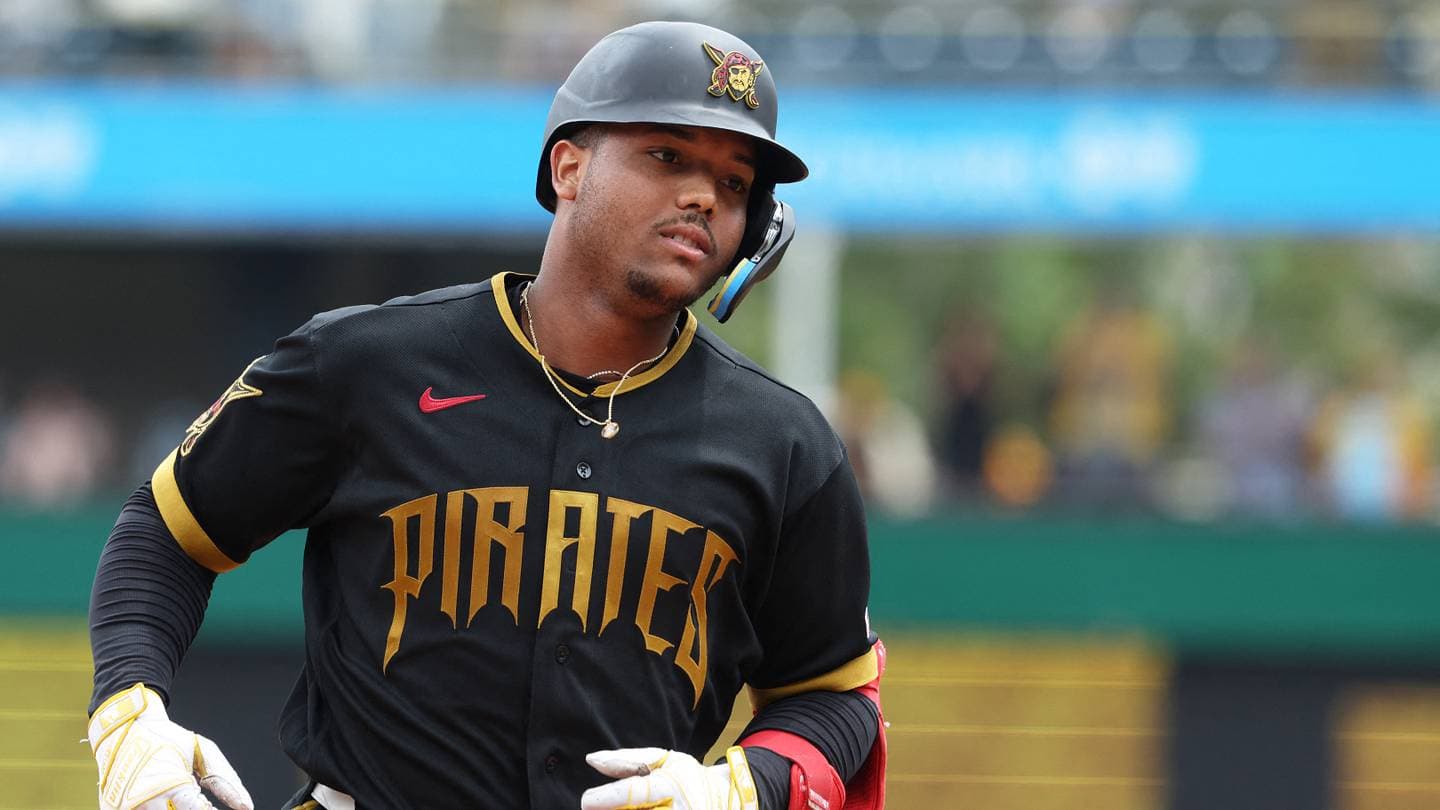 Pirates' Esmerlyn Valdez Shares Offseason Plans