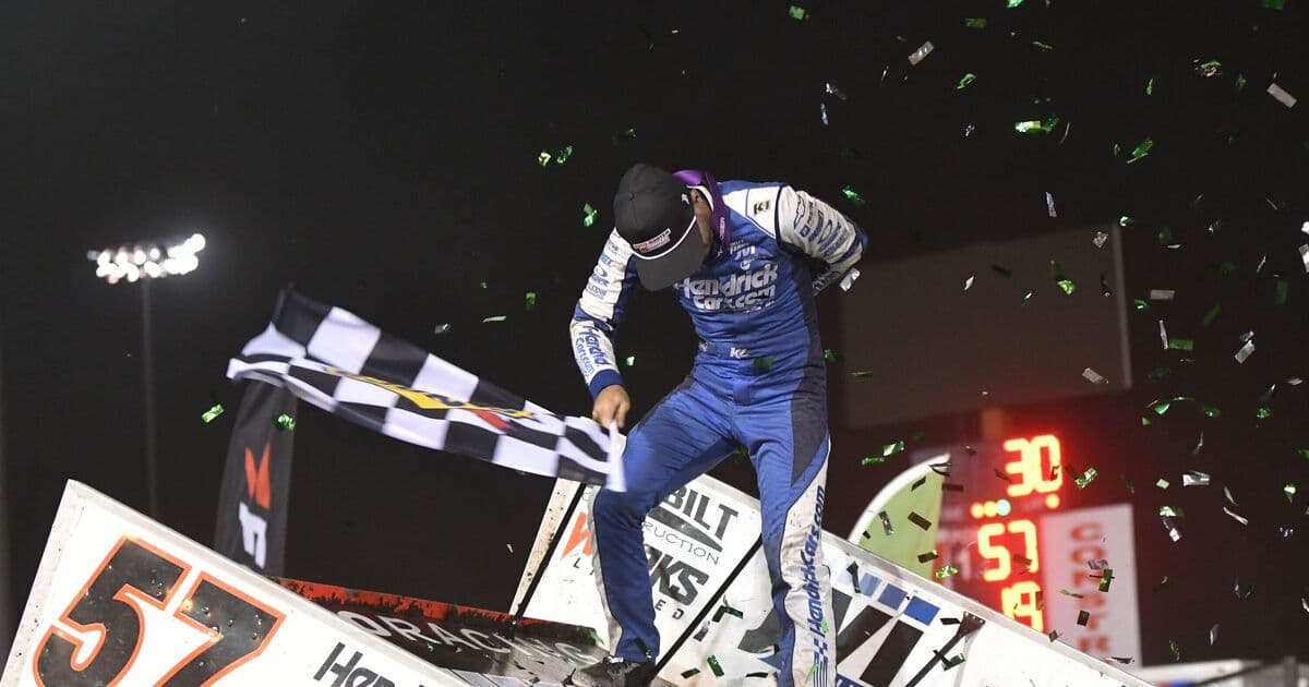 Kyle Larson makes another classy gesture for Kyle Busch and family