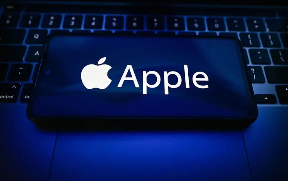 Apple tests Siri overhaul to allow third-party AI integration