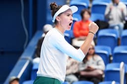 Pohankova, 18, defeats Parks in Tokyo to reach first ...