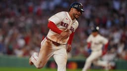 Red Sox's Willson Contreras Could Be Running Out of Time in Boston