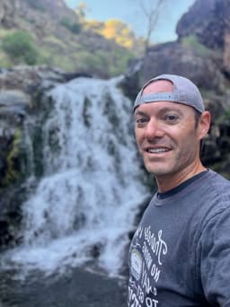 Bucket List & Incredible California Hikes for April