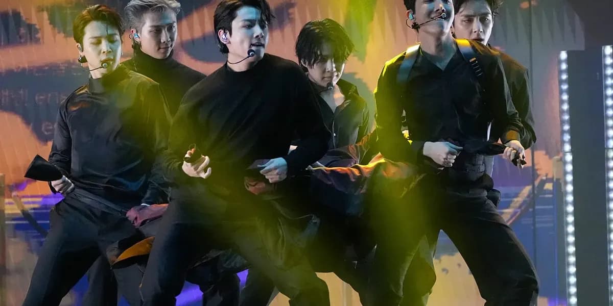 Toronto Turns Purple as BTS Returns to Canada