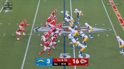 @NFL: Xavier Worthy zooms into field goal range

LACvsKC on CBS/Paramount+
Stream on @NFLPlus https://t.co...
