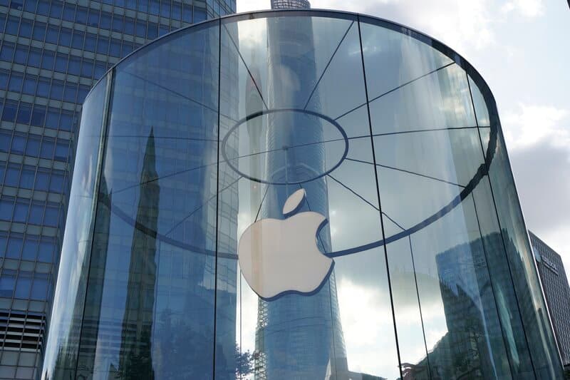 Apple Alleges OpenAI, Ex-Employees Took Trade Secrets