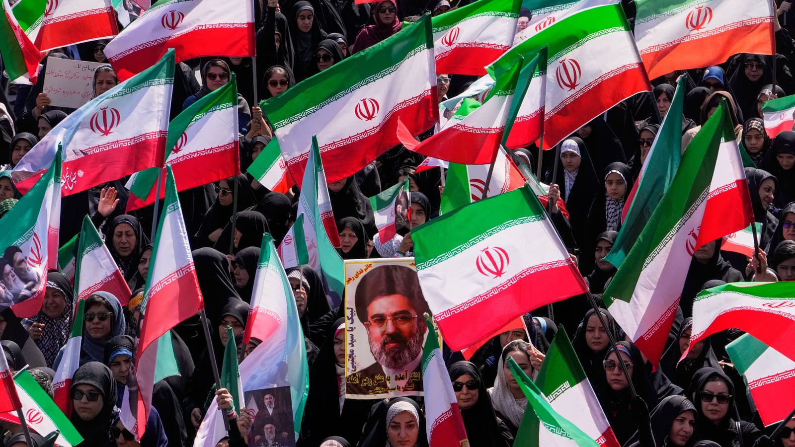 Iran vows to retaliate after US seizes Iranian cargo ship