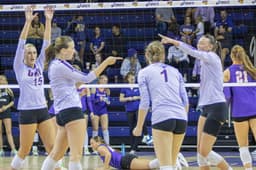Panther volleyball cruises to 3-0 home sweep of Purple Aces