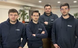 Abby déploie son assistant IA et veut atteindre les 200 000 utilisateurs