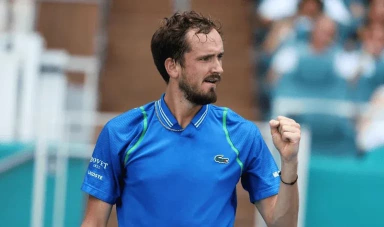 Medvedev cruises past Shang 6-1, 6-3 in dominant Dubai opener