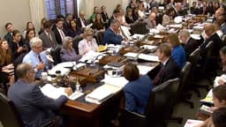 Senate Farm Bill Fails in Committee as SNAP Fight Threatens September Path