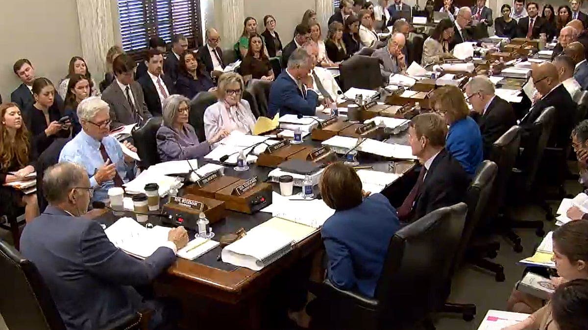 Senate Farm Bill Fails in Committee as SNAP Fight Threatens September Path