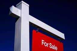 Mortgage rates hit highest level since September as Iran war rattles markets - AOL