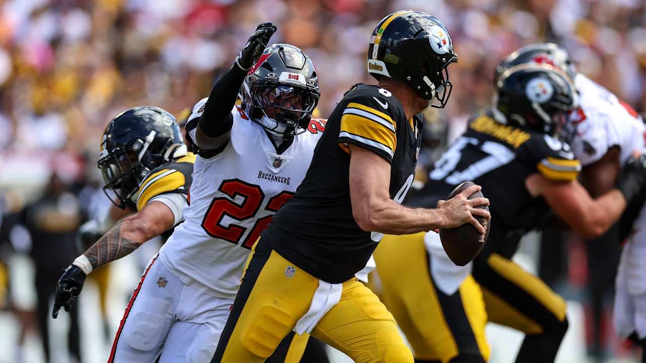 Keionte Scott Developing into Bucs' Swiss-Army Knife
