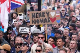 UK police handcuffed teen who died from stab wound in a case stirring race and policing debate