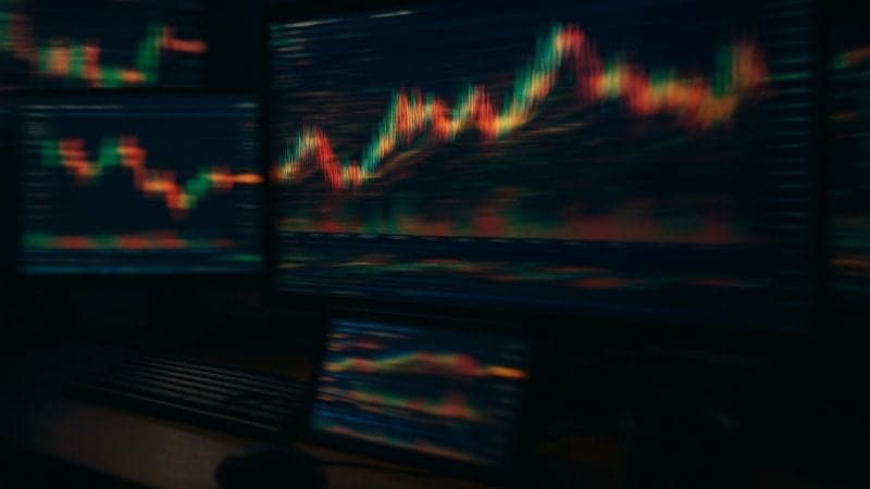 CoreWeave institutional holders climb to 1125 as total ...