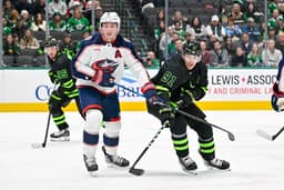 Stars Could Revisit Zach Werenski Trade Next Offseason Following Summer Deal Collapse