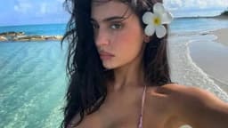 Kylie Jenner's Kids Make a Cute Appearance in Mom's ...