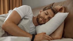 The surprising reason a sleep tracker can wreck a good ...
