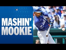 Mookie Betts gives the Dodgers a lead after depositing a 2-run homer! 🪄 | MLB Highlights