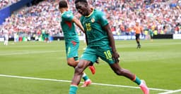 Man Utd eye Ismaila Sarr; Spurs chase Rafael Leao