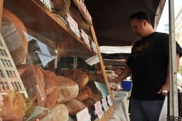 A Bronx Bakery Recalls Five Breads Sold in Bodegas After ...