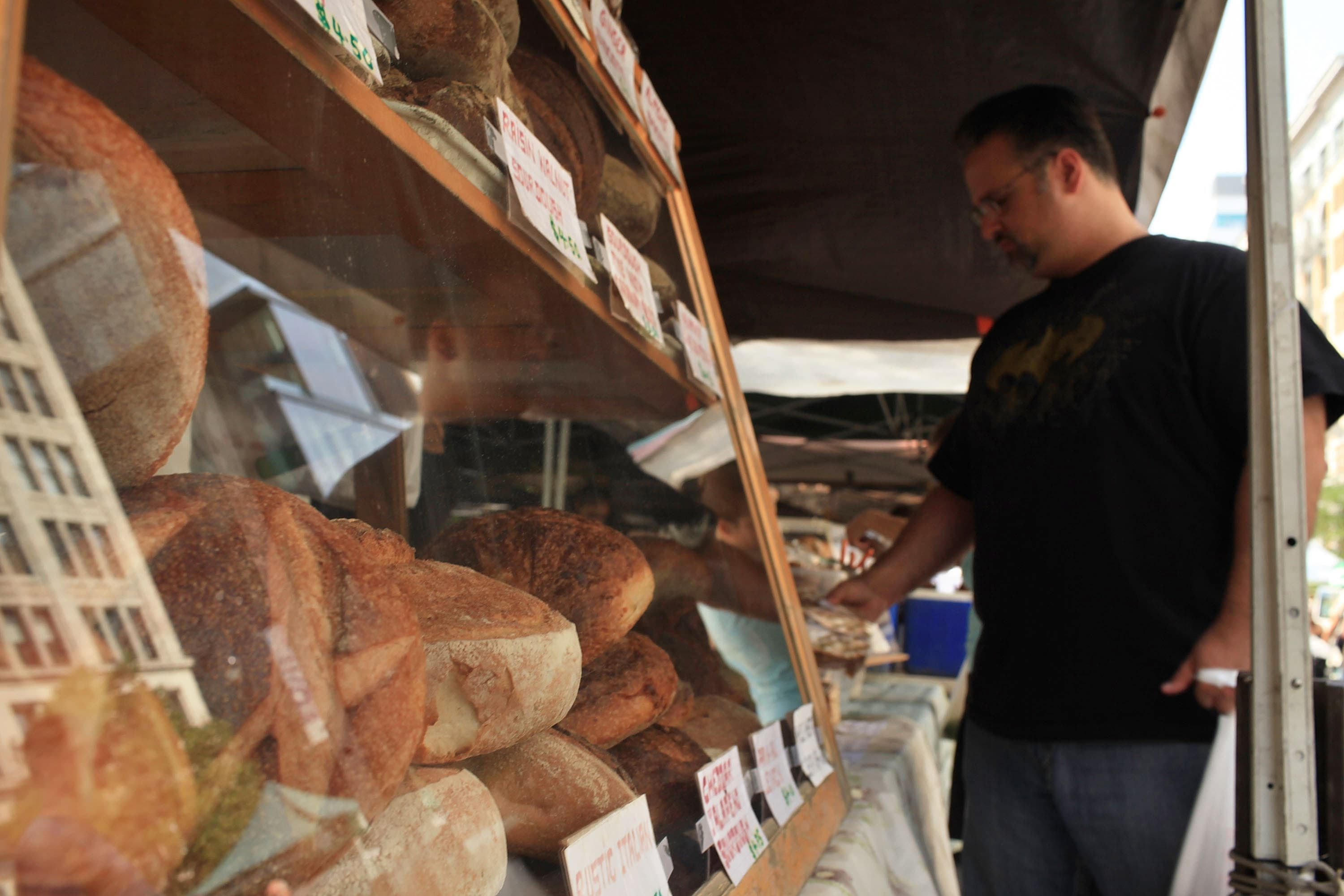 A Bronx Bakery Recalls Five Breads Sold in Bodegas After ...