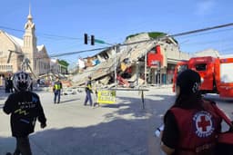 Deadly earthquake hits Philippines, triggers evacuation ...