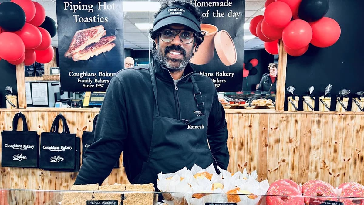 Minister defends taxes as comedian's bakery closes