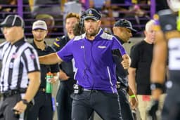 UAlbany football's kickoff at Buffalo delayed 2 1/2 hours by weather