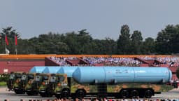 中国海军核潜艇向太平洋海域试射导弹
