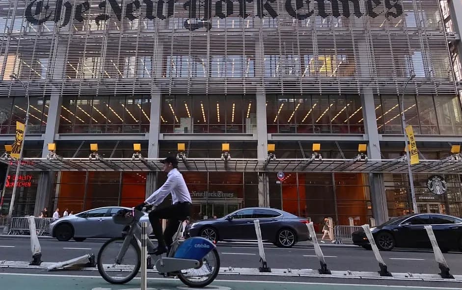 Massive journalist data leak hits major US newsrooms