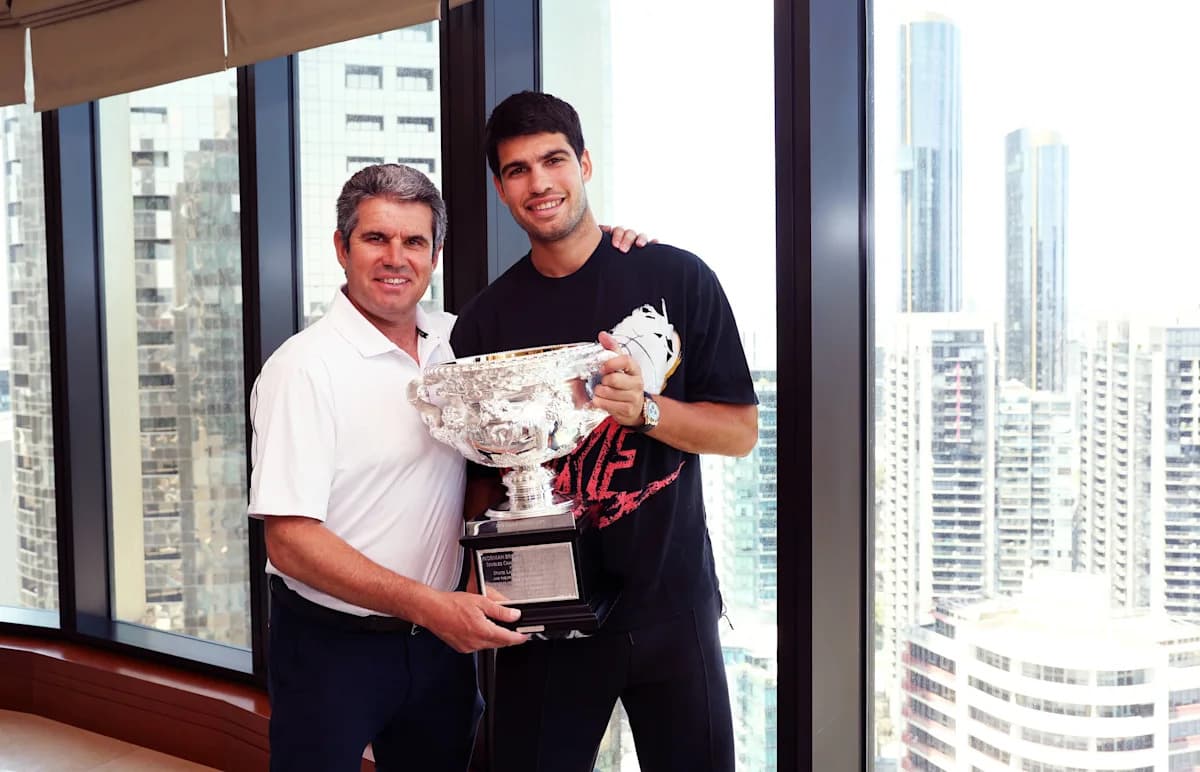 Carlos Alcaraz Father: Novak Djokovic 'Spygate,' Feud With Coach ...