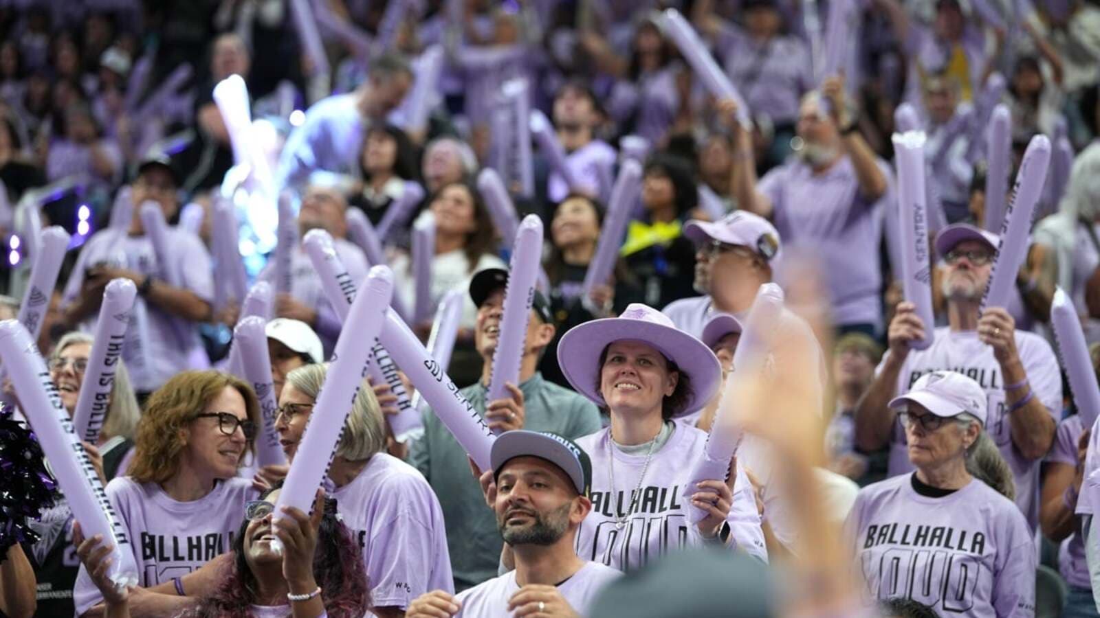 Report: WNBA sets attendance record, up 20% from 2025