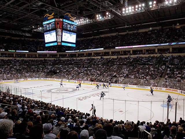 Utah Mammoth vs. Winnipeg Jets: live game updates, stats, play-by ...