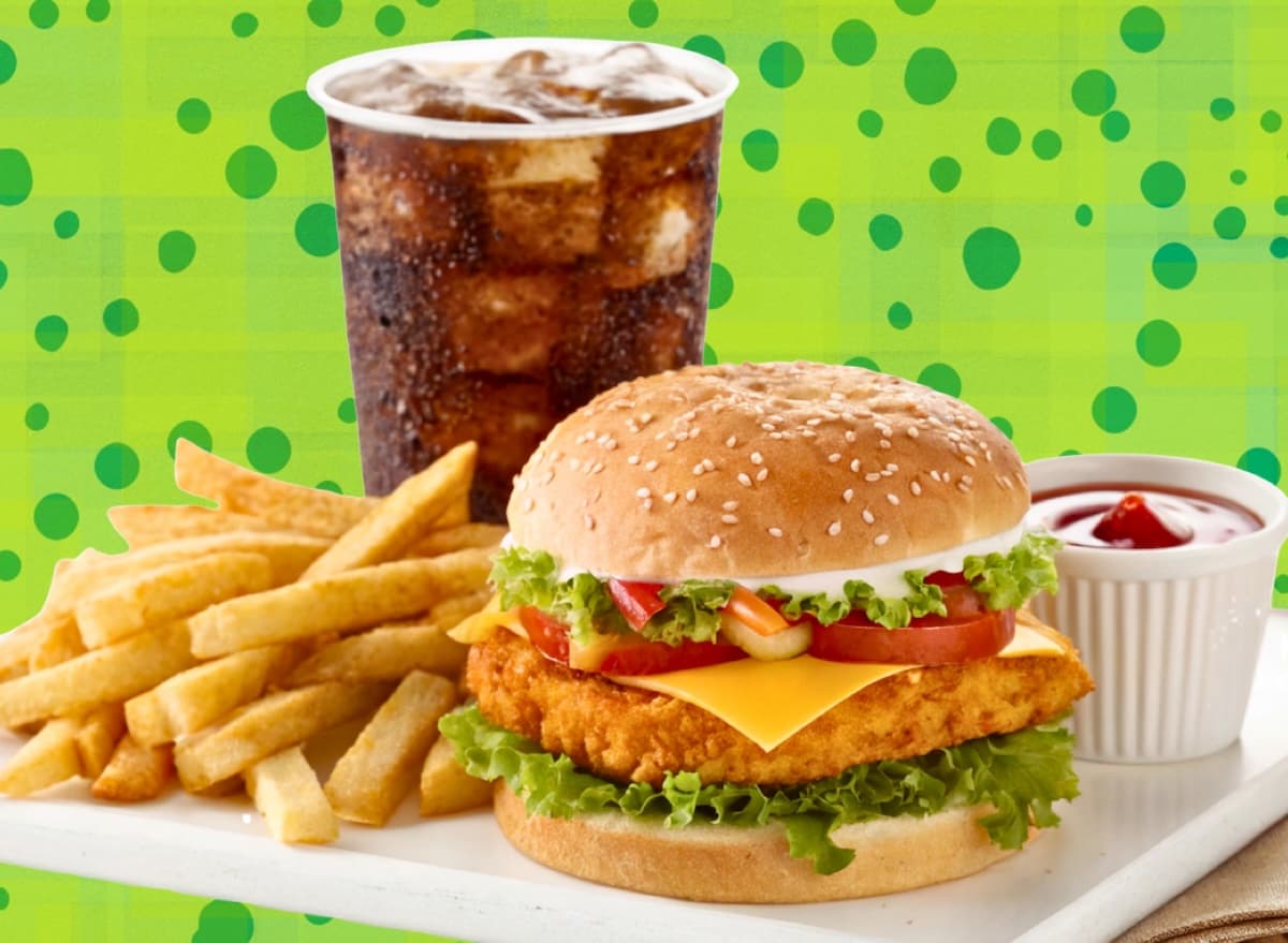 5 Chain Restaurant Chicken Meals Under $10 Customers Love