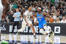 Report: Hawks Not Expected to Rush Extension Talks With ...