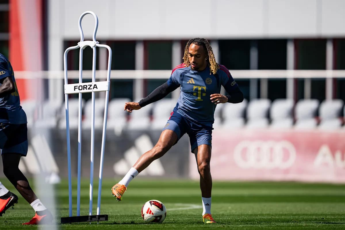 Sacha Boey rejoins Bayern Munich team training - Yahoo Sports