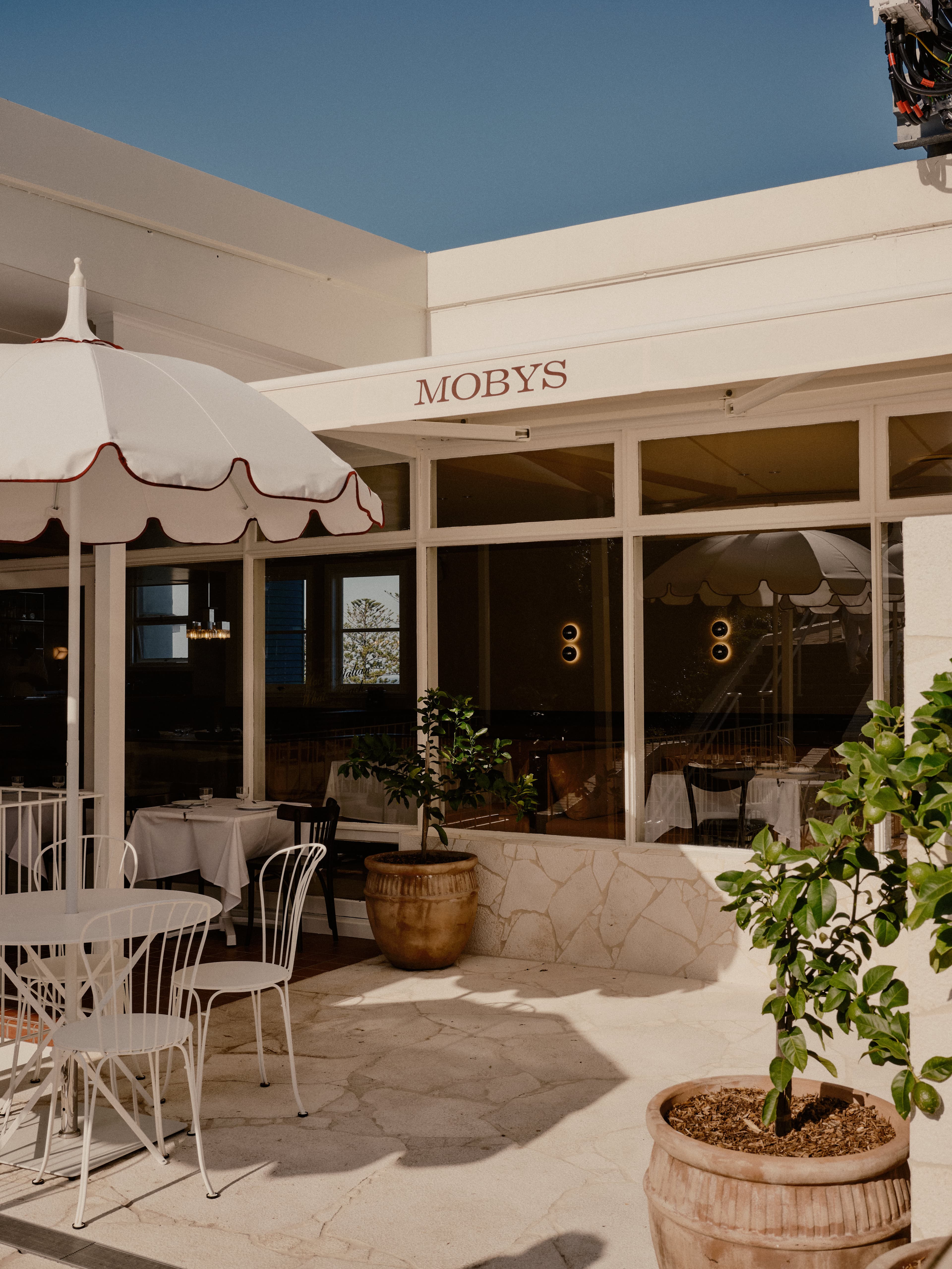 Moby's Whale Beach - Wedding Venues
