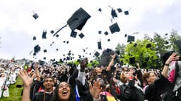At This Year's Commencement, Filmmaker Noah Baumbach '91 ...