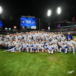@Dodgers: EIGHT MORE WINS. https://t.co/O5UNPKlA25