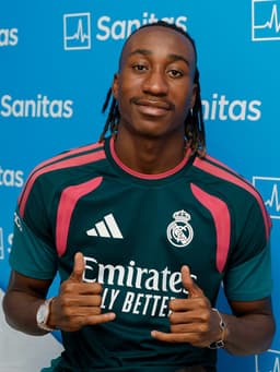 @realmadriden: 👍 What’s up, Yan?👍
✅ Medical 
🏥 Hospital Blua @Sanitas https://t.co/3QuufhIg3A