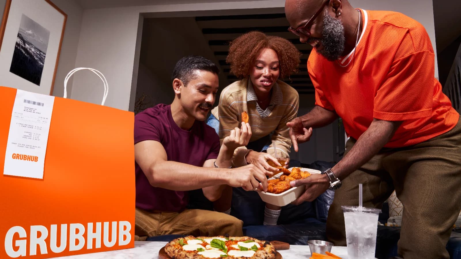 Restaurant chains lean into Labor Day deals with Grubhub giveaways