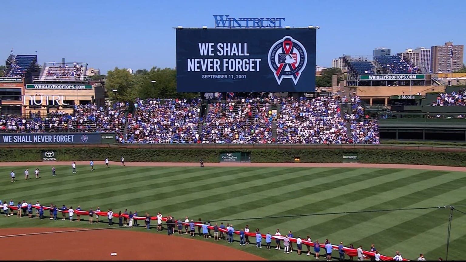 Pirates remember 9/11 at Wrigley Field - Pittsburgh - MLB.com
