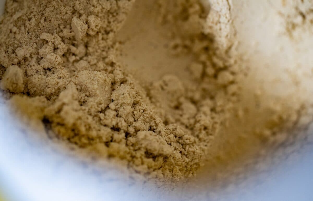 AG Paxton Probes Heavy Metal Contamination in Common Protein Powders