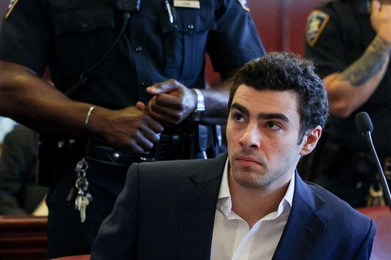 Judge Allows Key Evidence in Luigi Mangione Trial Over UnitedHealthcare CEO Killing