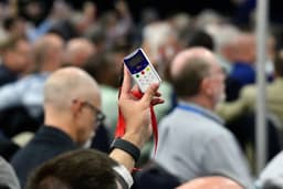 Presbyterians advance report denouncing Christian ...