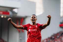 @LFC: Alexander Isak was left ‘delighted’ by our 2-0 win over Brighton 🙌💬

🔗 https://t.co/50LtqkYSv8 https...