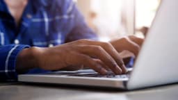 Frontiers | Beyond the looking glass: multimodal LLM-based depth-sensing for spatial behavior modeling in media architecture