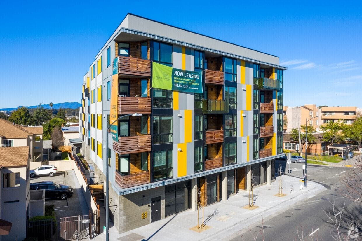 News | East Bay apartment building changes hands