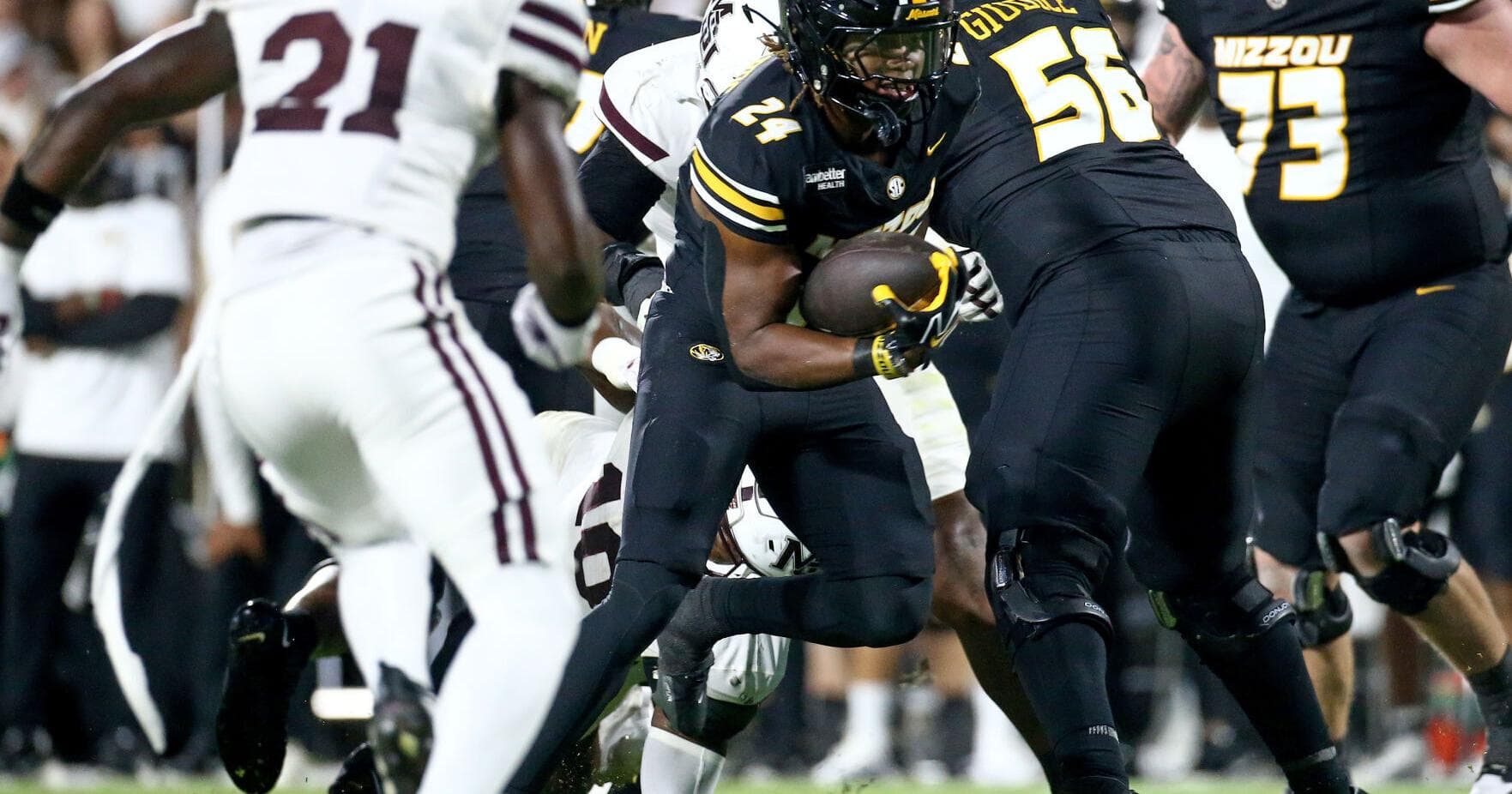 Mizzou offense evolving, best run plays now up the middle